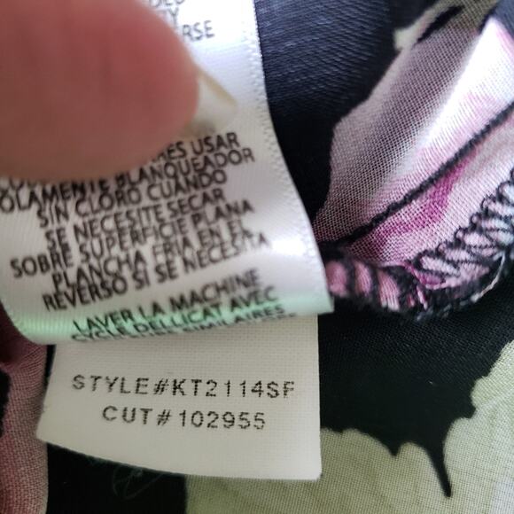 Kut From The Kloth Black and Floral High Low Button Front Tunic Top Medium - Picture 12 of 12